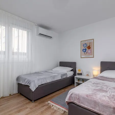 With Wifi - 26965 Appartement Rovinj